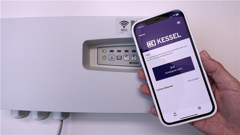 Reading data with the NFC control unit. Reading data with the NFC control unit.