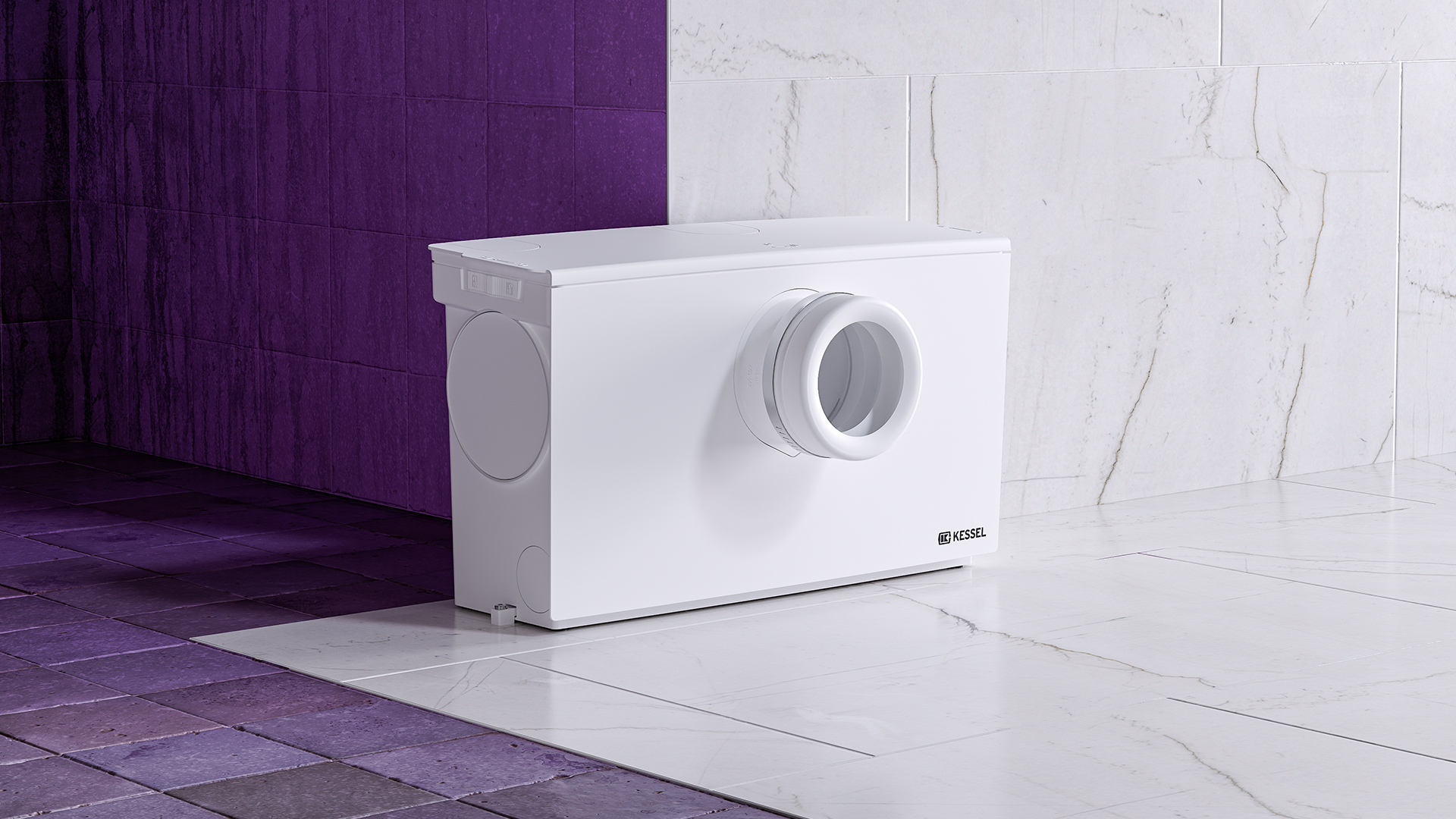 Small lifting station at the junction between an old room and a refurbished room.